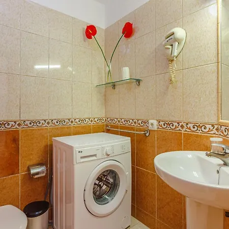 Aircon Next To Beach Costa Adeje Wifi Heated Pool شقة *